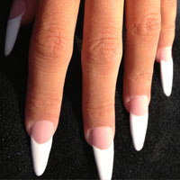 Technique chablon pointe french blanche - Missratdeconails - esthéticienne: Manucure, pédicure, soins, massage, épilation, maquillage, onglerie et nails à Laeken et dans la région de Bruxelles
